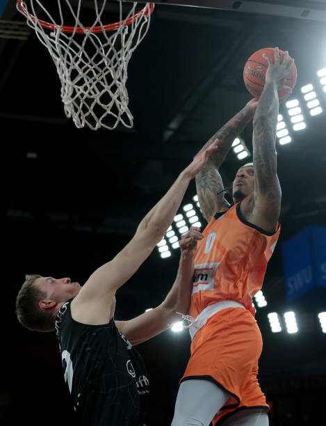 是莱万多夫 是莱万多夫